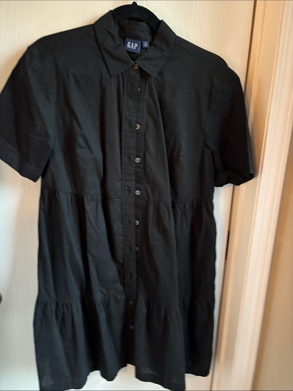 GAP Black Short-Sleeve Button-Front Tiered Dress